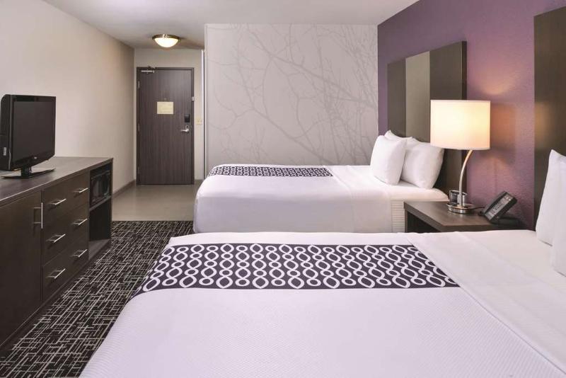 La Quinta By Wyndham Фейетвилл Экстерьер фото